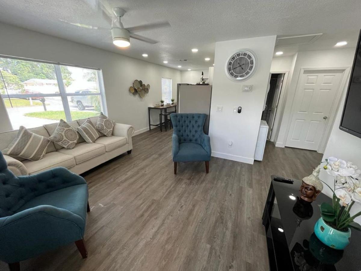 Incredible Comfortable Near The Airport And Beaches Holiday home Tampa