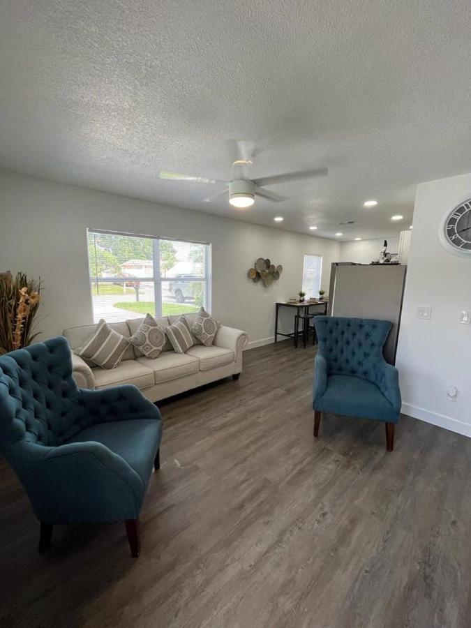 Incredible Comfortable Near The Airport And Beaches