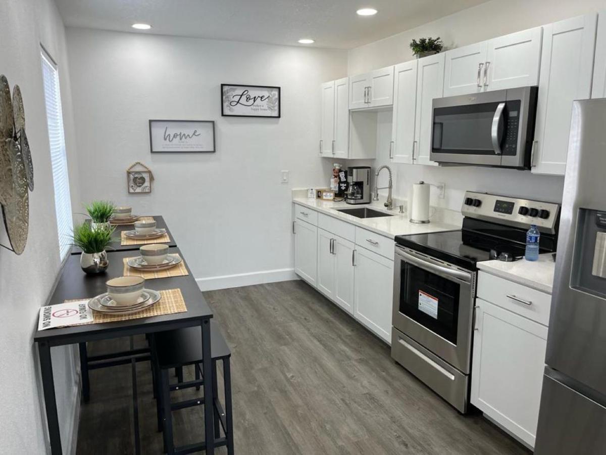 Incredible Comfortable Near The Airport And Beaches Holiday home Tampa