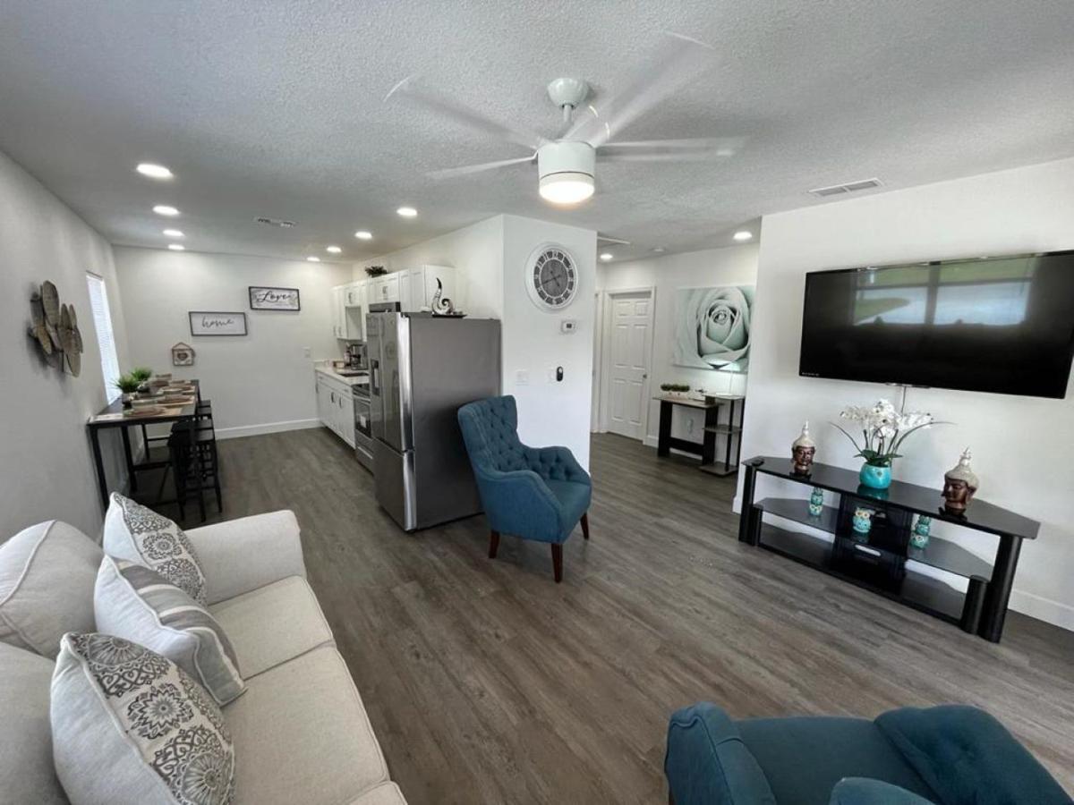 Incredible Comfortable Near The Airport And Beaches