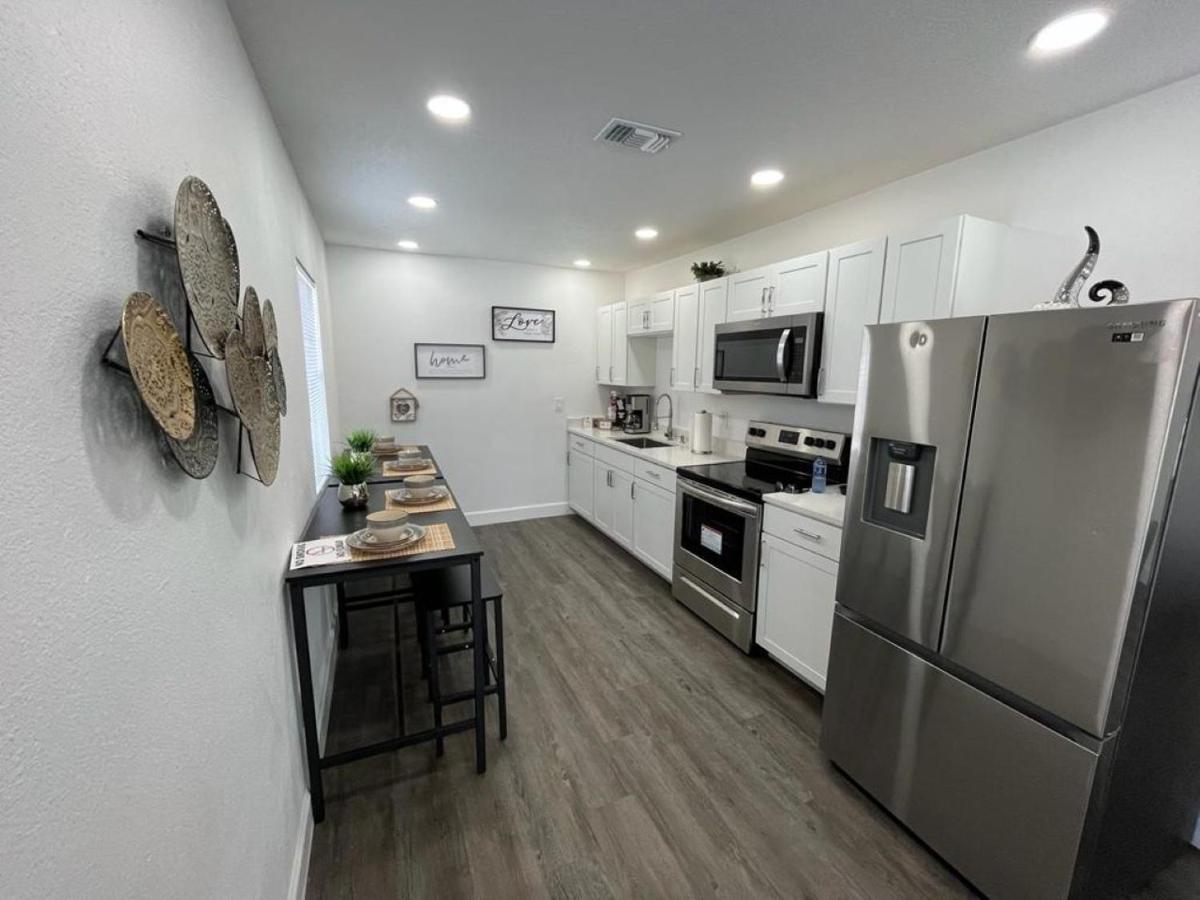 Incredible Comfortable Near The Airport And Beaches Tampa
