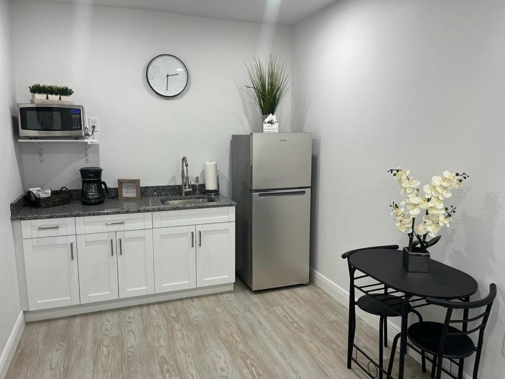 Incredible Comfortable Near The Airport And Beaches Holiday home Tampa